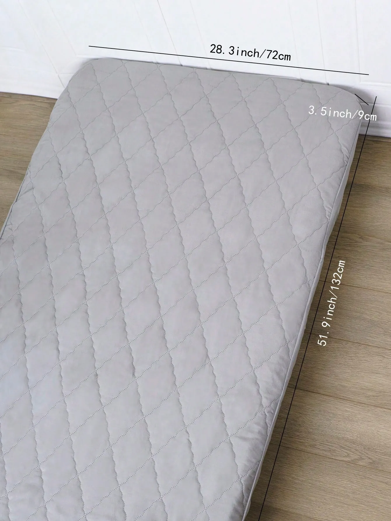1pc Waterproof Mattress Protector For Baby Crib, Breathable & Machine Washable Bed Sheet Cover