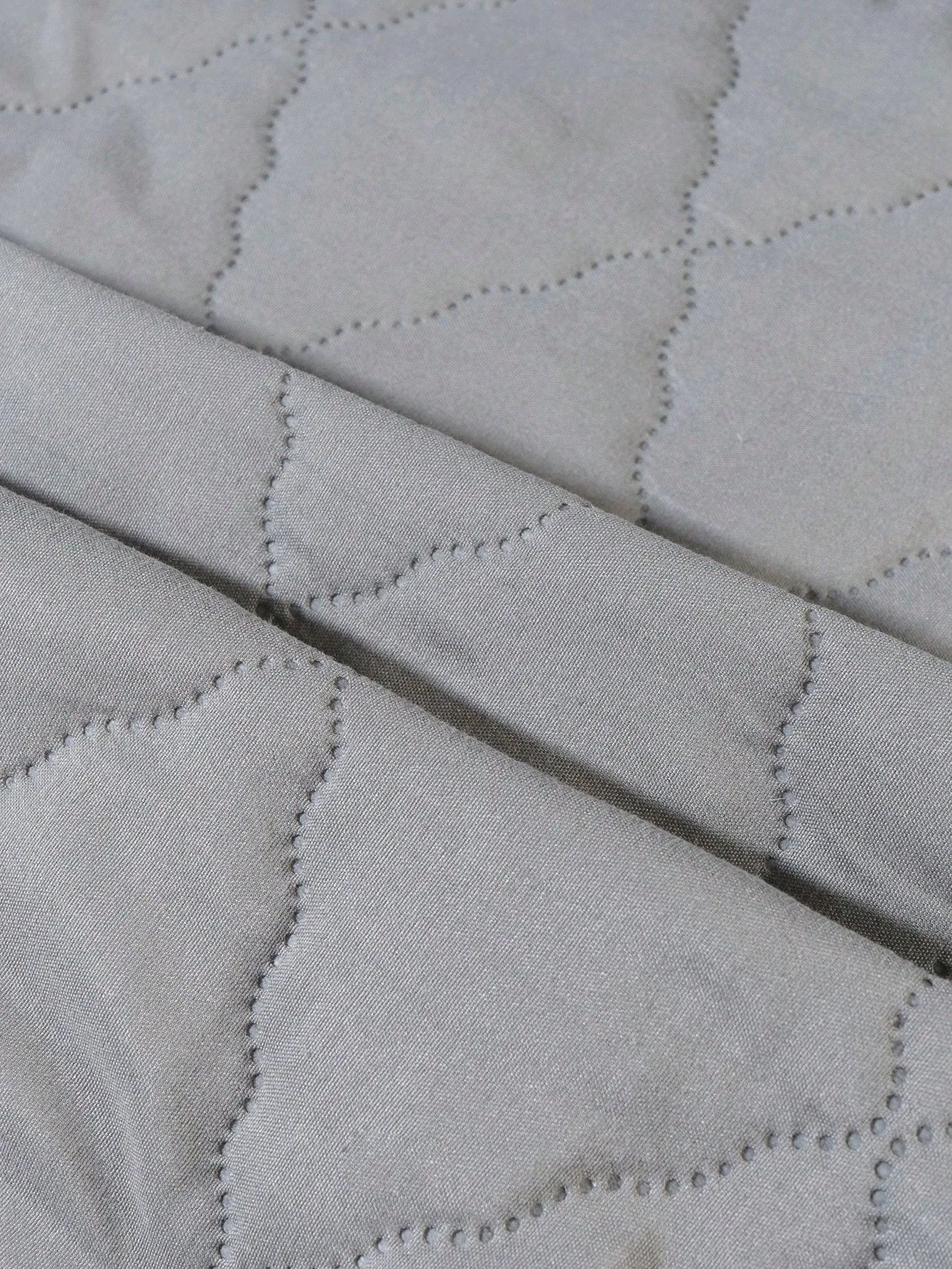 1pc Waterproof Mattress Protector For Baby Crib, Breathable & Machine Washable Bed Sheet Cover