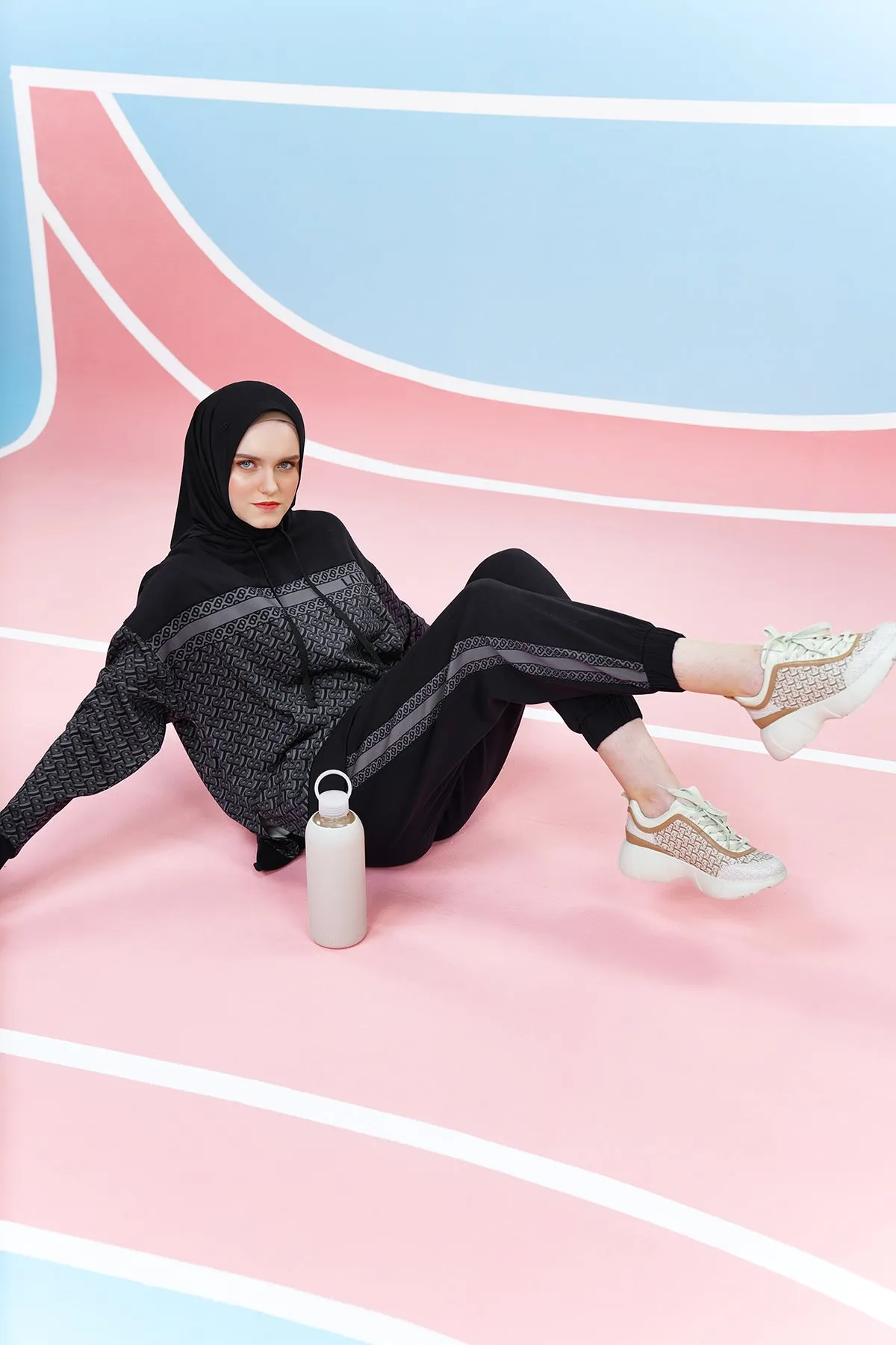 Athleisure Jogger - Black