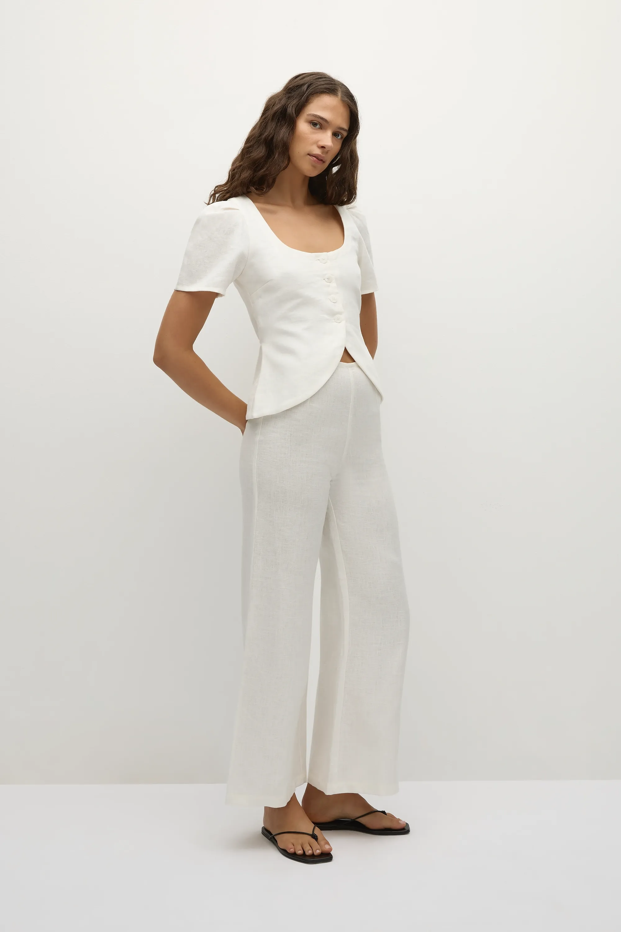 Audrey Vest White