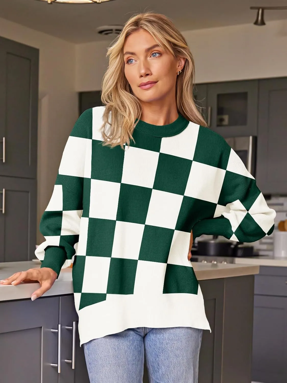 EFAN Women's Oversized Sweaters 2025 Fall Crewneck Batwing Sleeve Pullover Sweaters