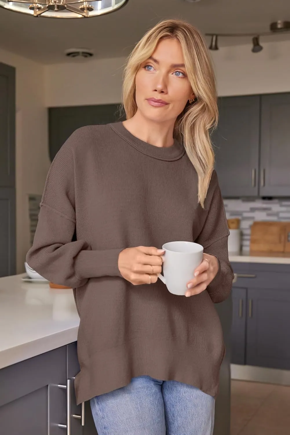 EFAN Women's Oversized Sweaters 2025 Fall Crewneck Batwing Sleeve Pullover Sweaters