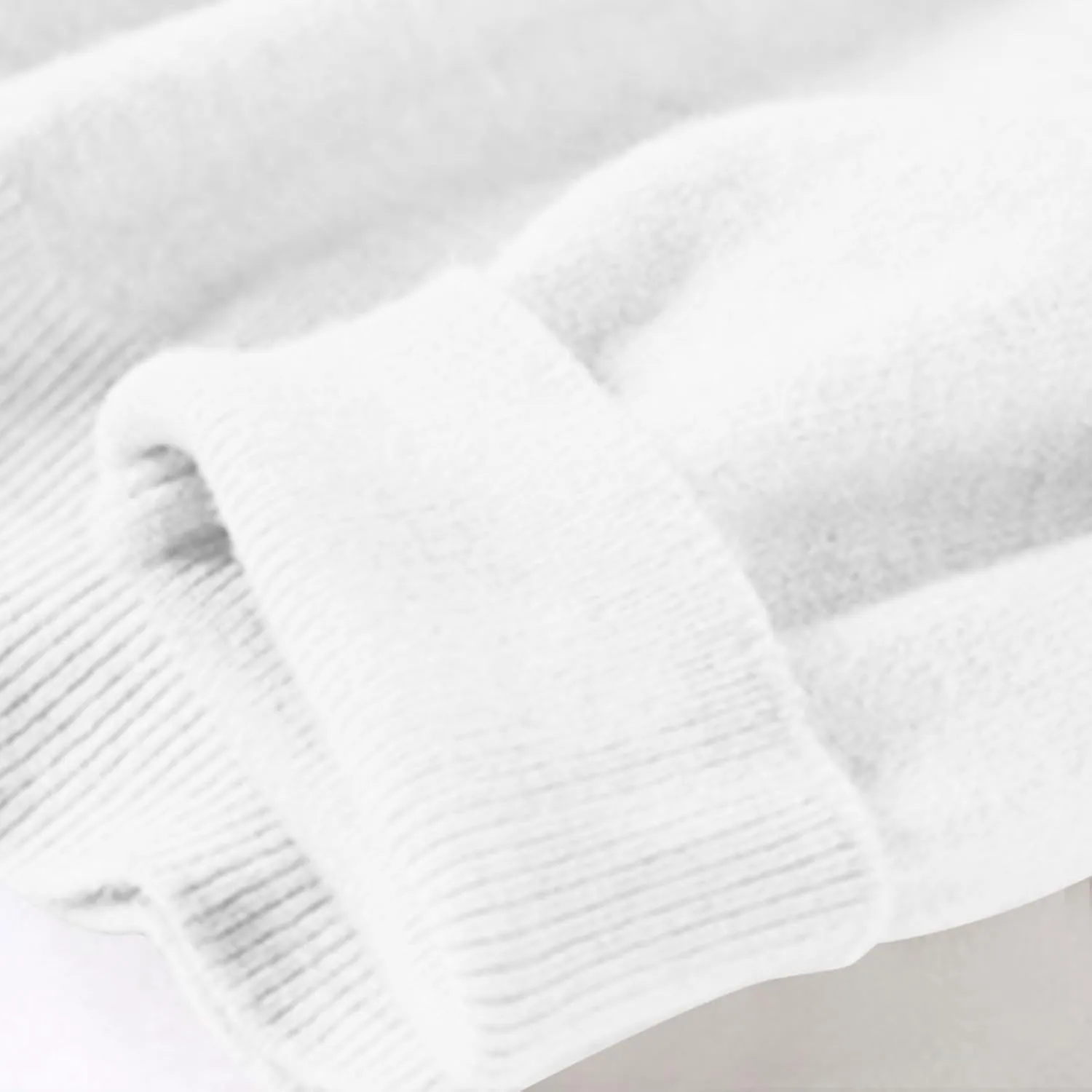 Gumipy Women Cashmere Sweater Crewneck Long Sleeve Oversized Sweaters Soft Knit Cashmere Sweaters Trendy Tunic Sweaters