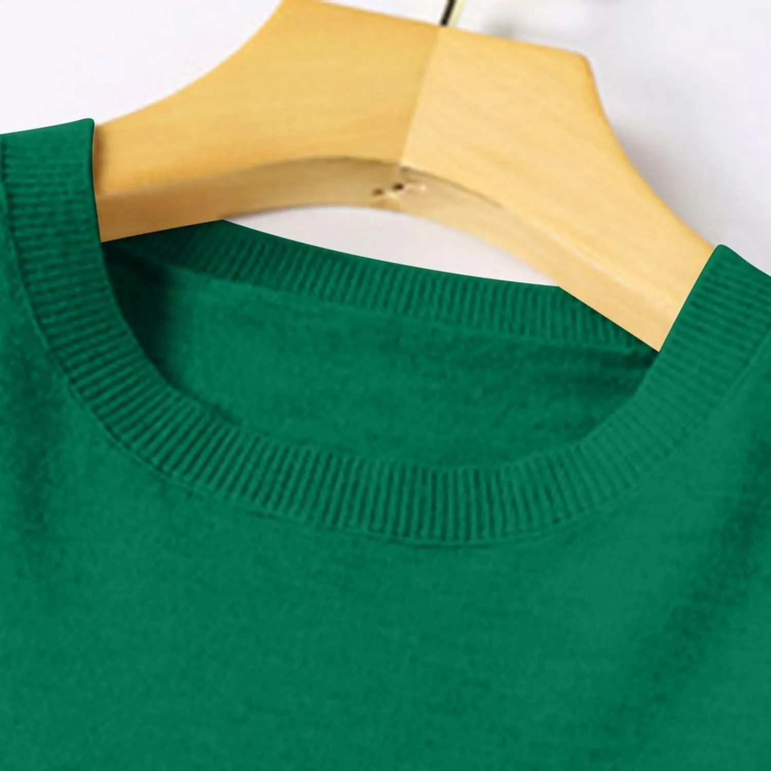 Gumipy Women Cashmere Sweater Crewneck Long Sleeve Oversized Sweaters Soft Knit Cashmere Sweaters Trendy Tunic Sweaters