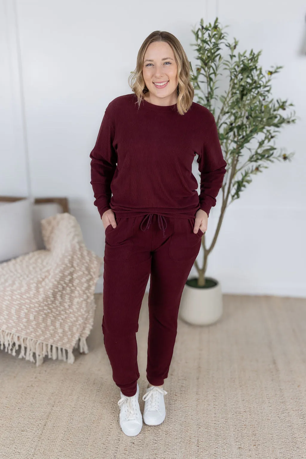 IN PRODUCTION Corrine Ribbed Pullover Top - Burgundy