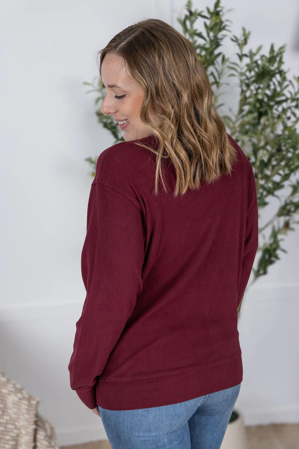 IN PRODUCTION Corrine Ribbed Pullover Top - Burgundy