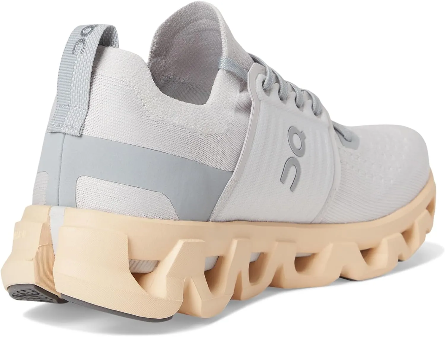 On Women's Cloudswift 4