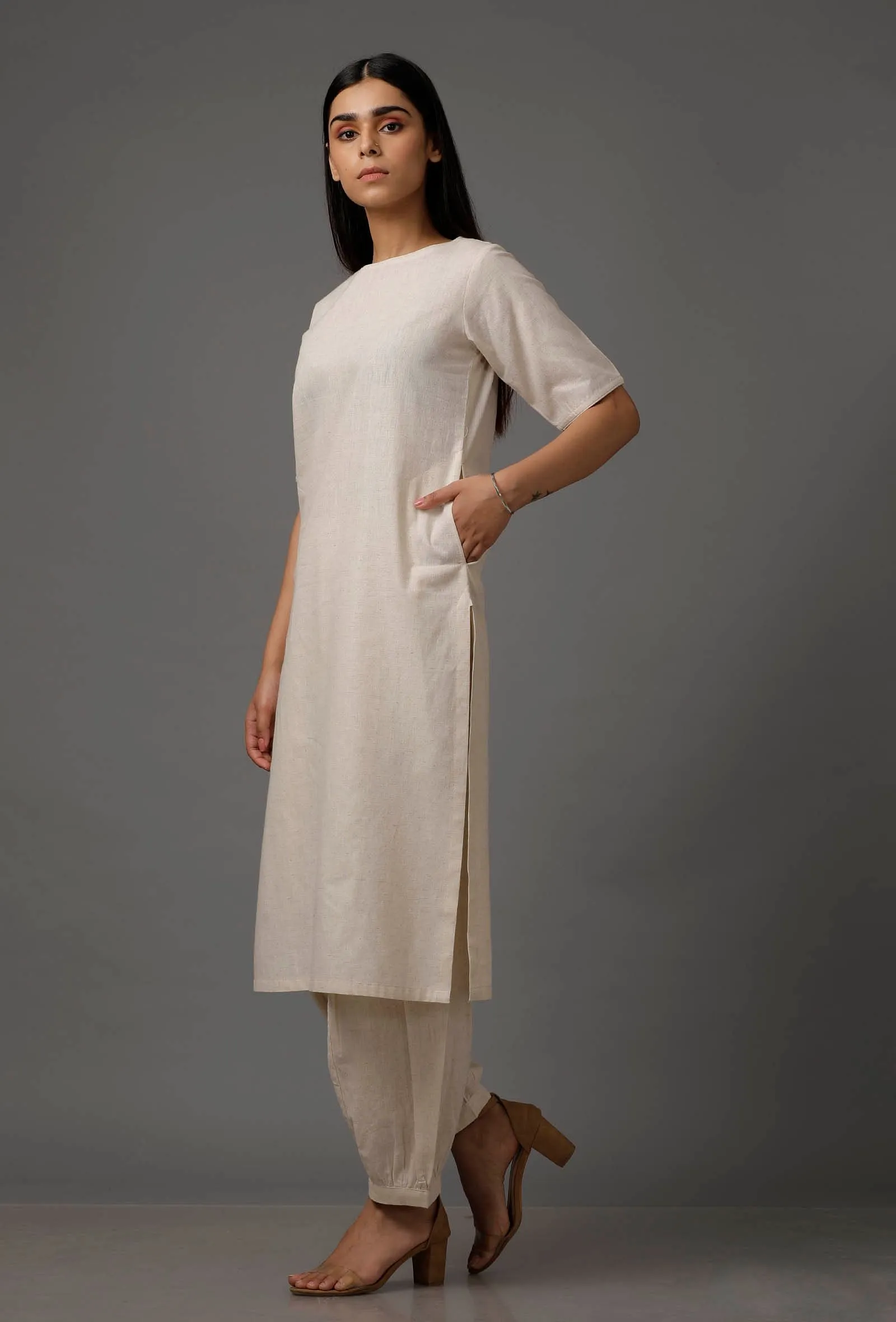 Set of 2: White Pure cotton Kurta with Pants