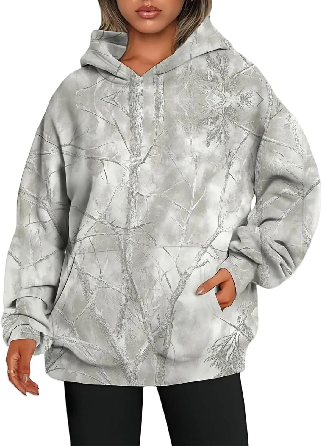 Women's Camo Hoodie Maple Leaf Print Oversized Hooded Sweatshirt Fleece Casual Long Sleeve Pullover Sweatshirts with Pockets
