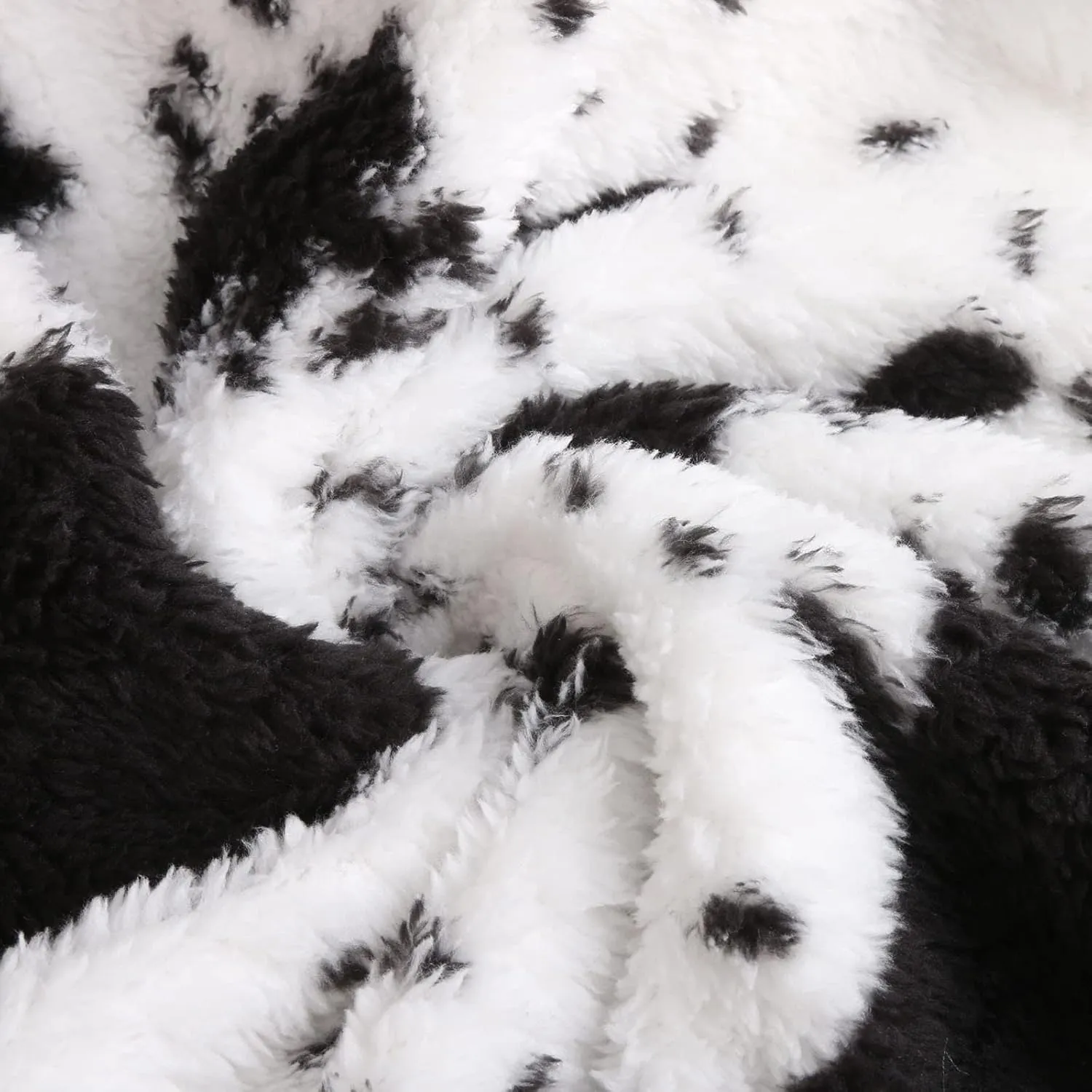 Womens Oversized Hoodies Sherpa Sweatshirts Fuzzy Warm Fleece Pullover Cow Print Fluffy Outerwear with Pockets