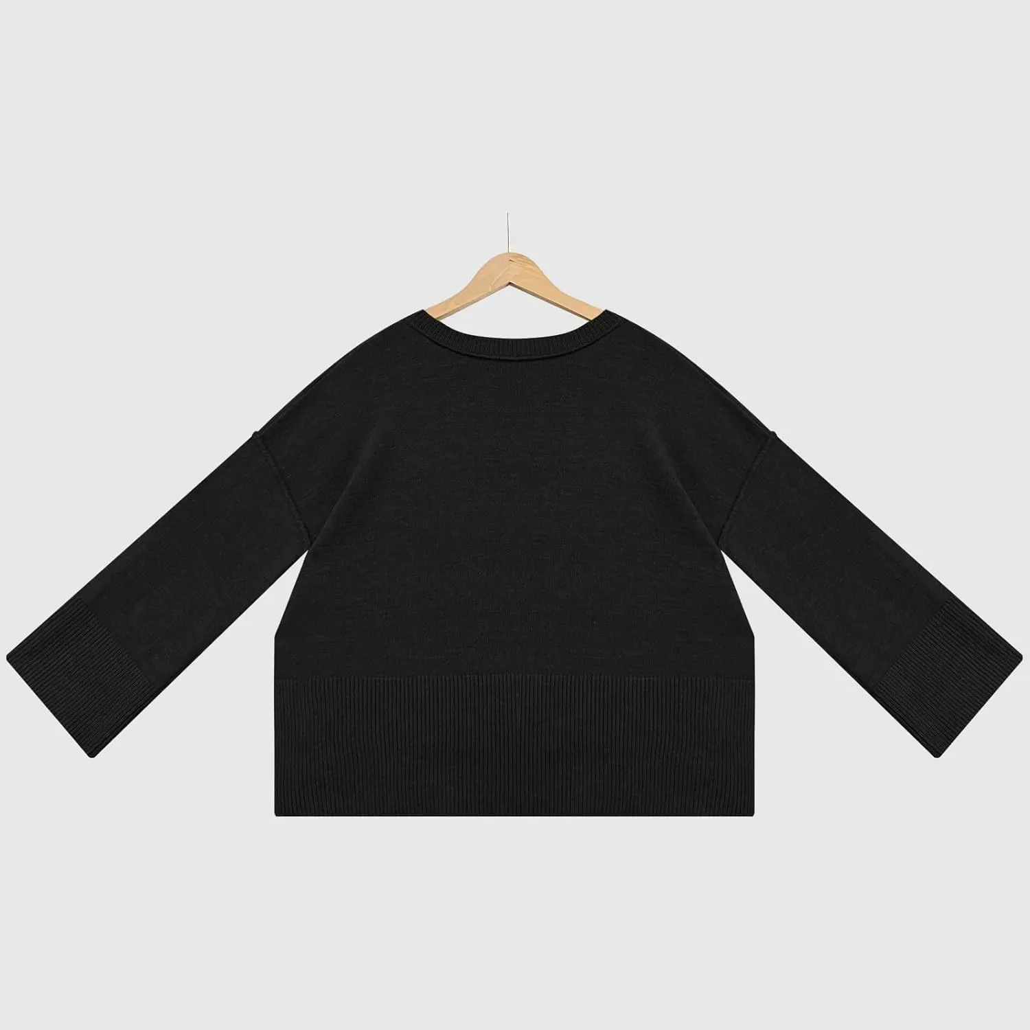 Women's Solid Color Round Neck Bell Sleeve Pullover Knitwear Fashion Short Sweater Sweaters for Women Trendy