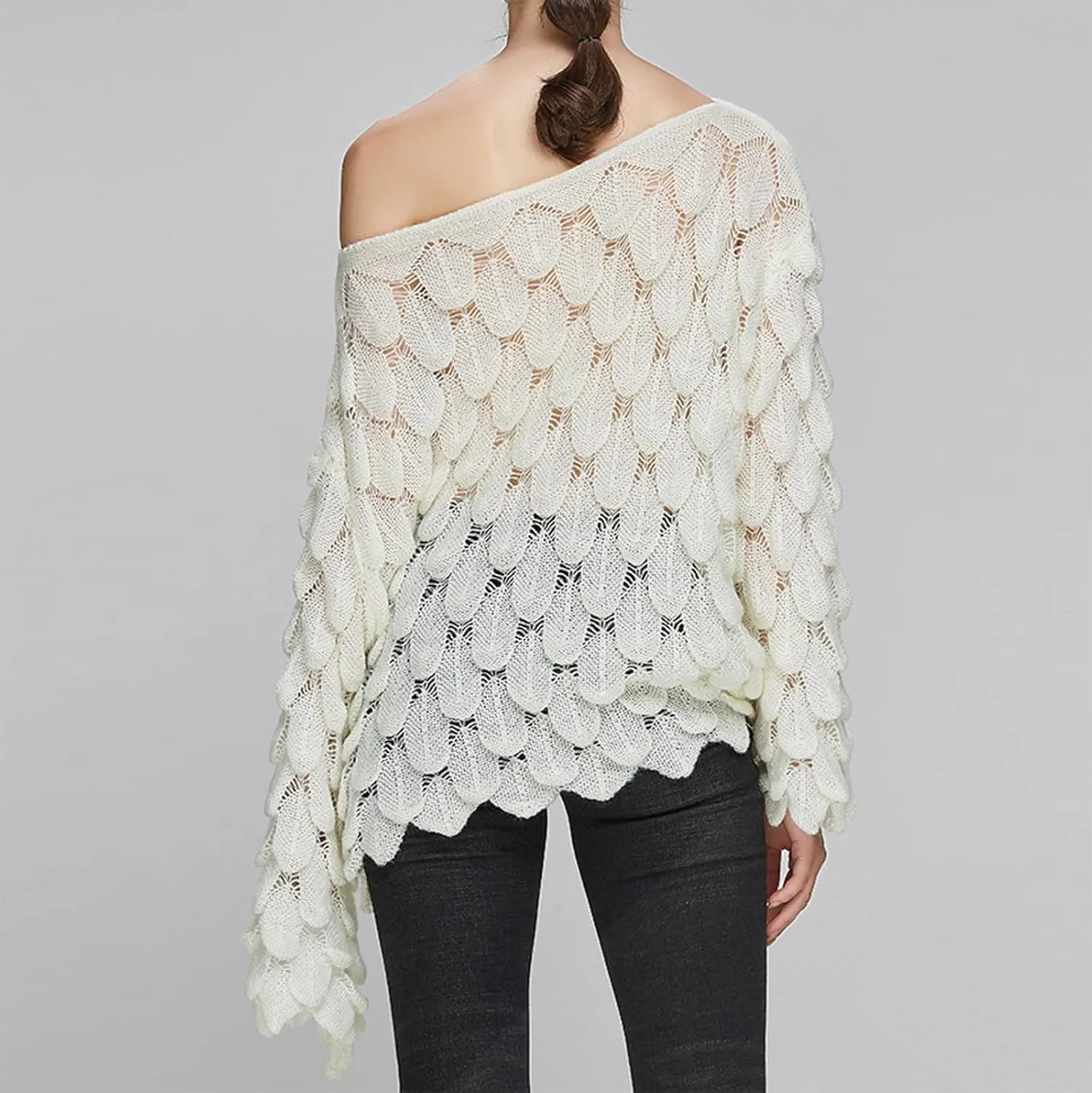 Women's Solid Color Round Neck Bell Sleeve Pullover Knitwear Fashion Short Sweater Sweaters for Women Trendy