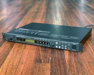 YAMAHA FX900